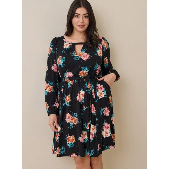 Torrid Black Multi Floral Mini Stretch Challis Tie Waist Pocket Dress Plus 1X - Picture 1 of 12